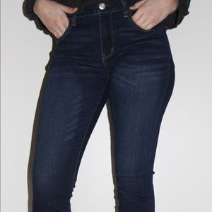 American Eagle Dark Wash Skinny Jeans